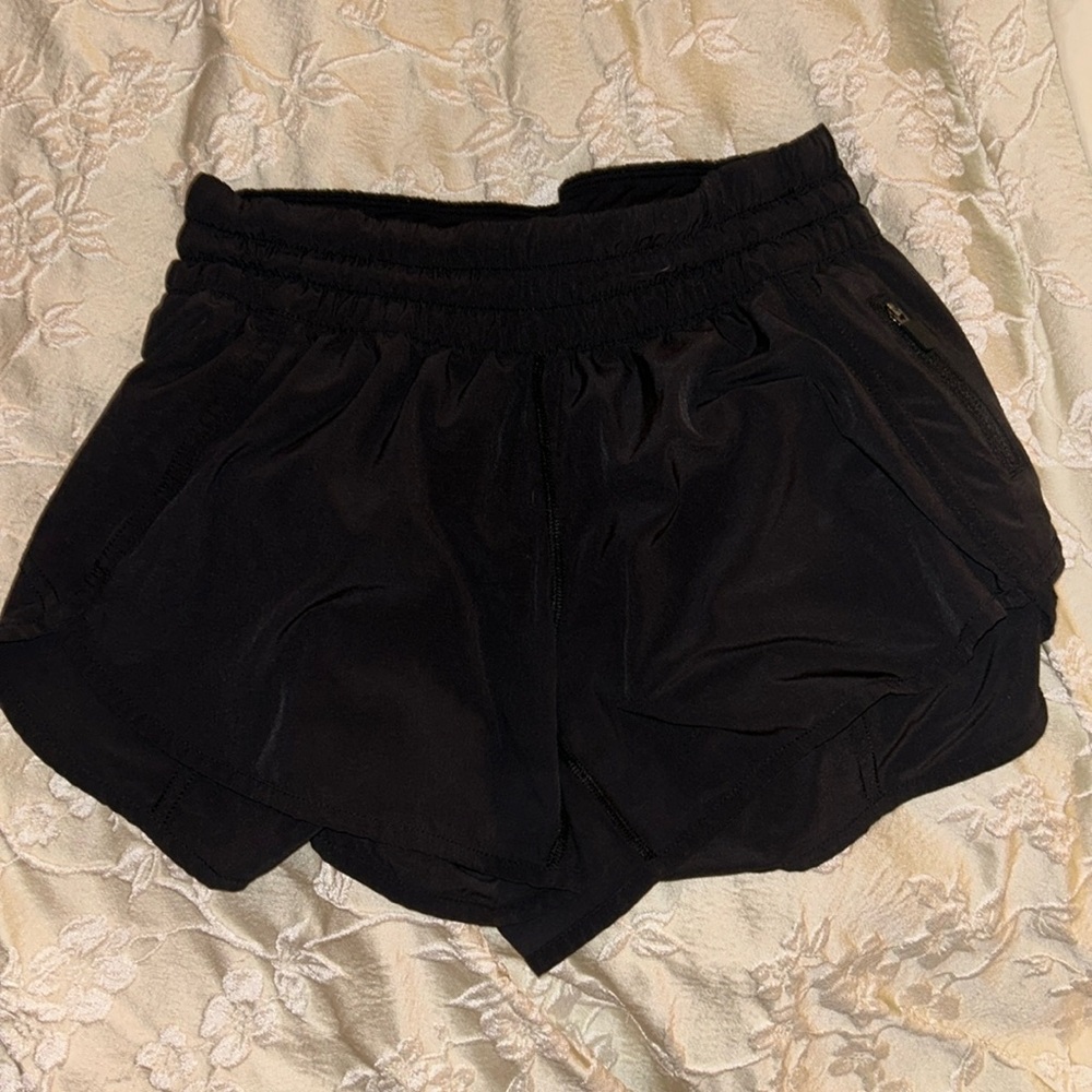 Lulu lemon shorts
